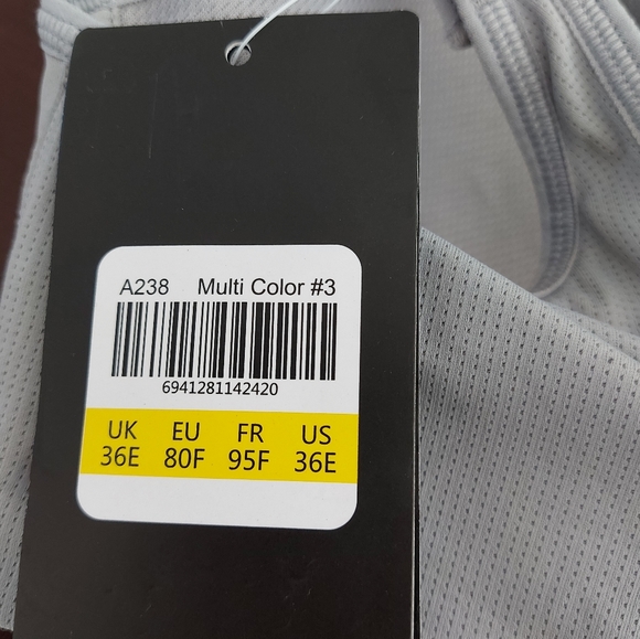 Syrokan gray and white sports bra high impact - Picture 5 of 6